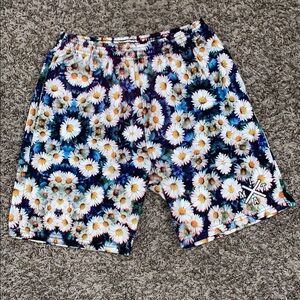 Trippy Daisy Men's Shorts
